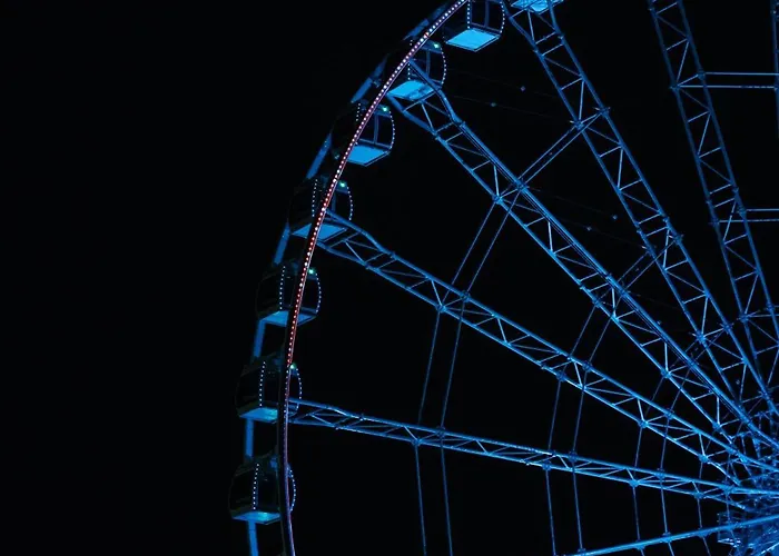 Fly In In Front Of The Famous Promenade With Shops And Establishments Guest house